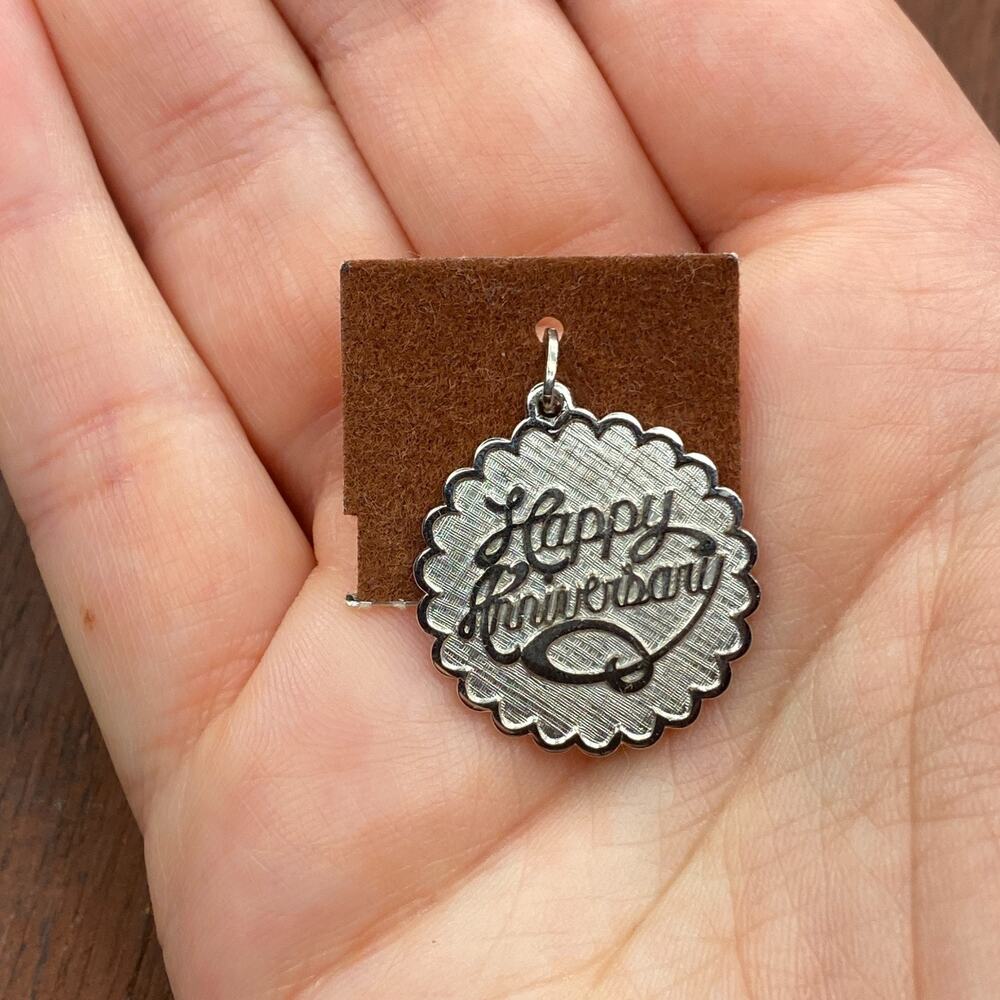 Vintage Beau 925 Sterling Silver "Happy Anniversary" Scalloped Pendant Charm